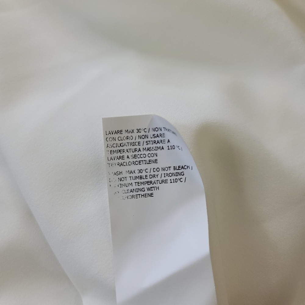 Imperial back Ruching Blouse - Picture 2 of 7